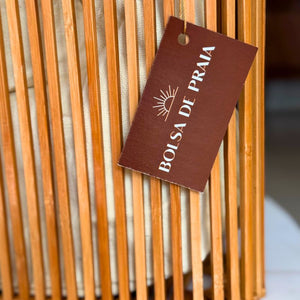 bolsa artesanal de bambu chic e minimalista