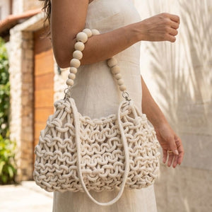 bolsa de croche com duas opções de alça 