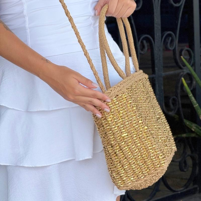 bolsa de palha dourada chic