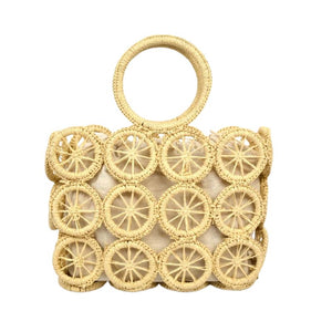 Bolsa de palha Nara bege trançada quadrada — exclusiva e sofisticada para praia