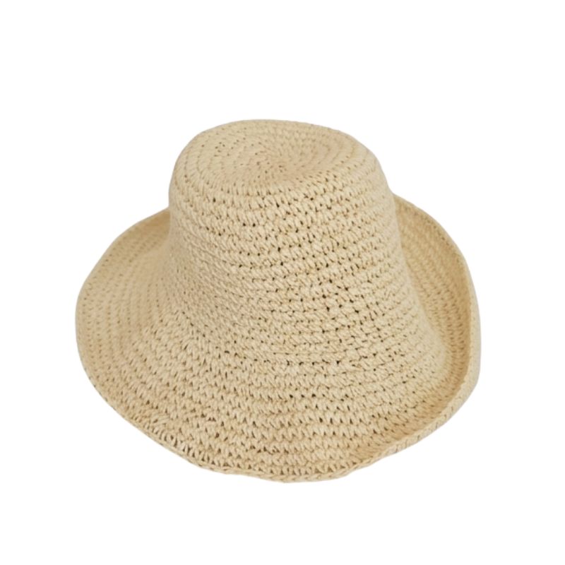 Chapéu de Praia em Palha Minimalista